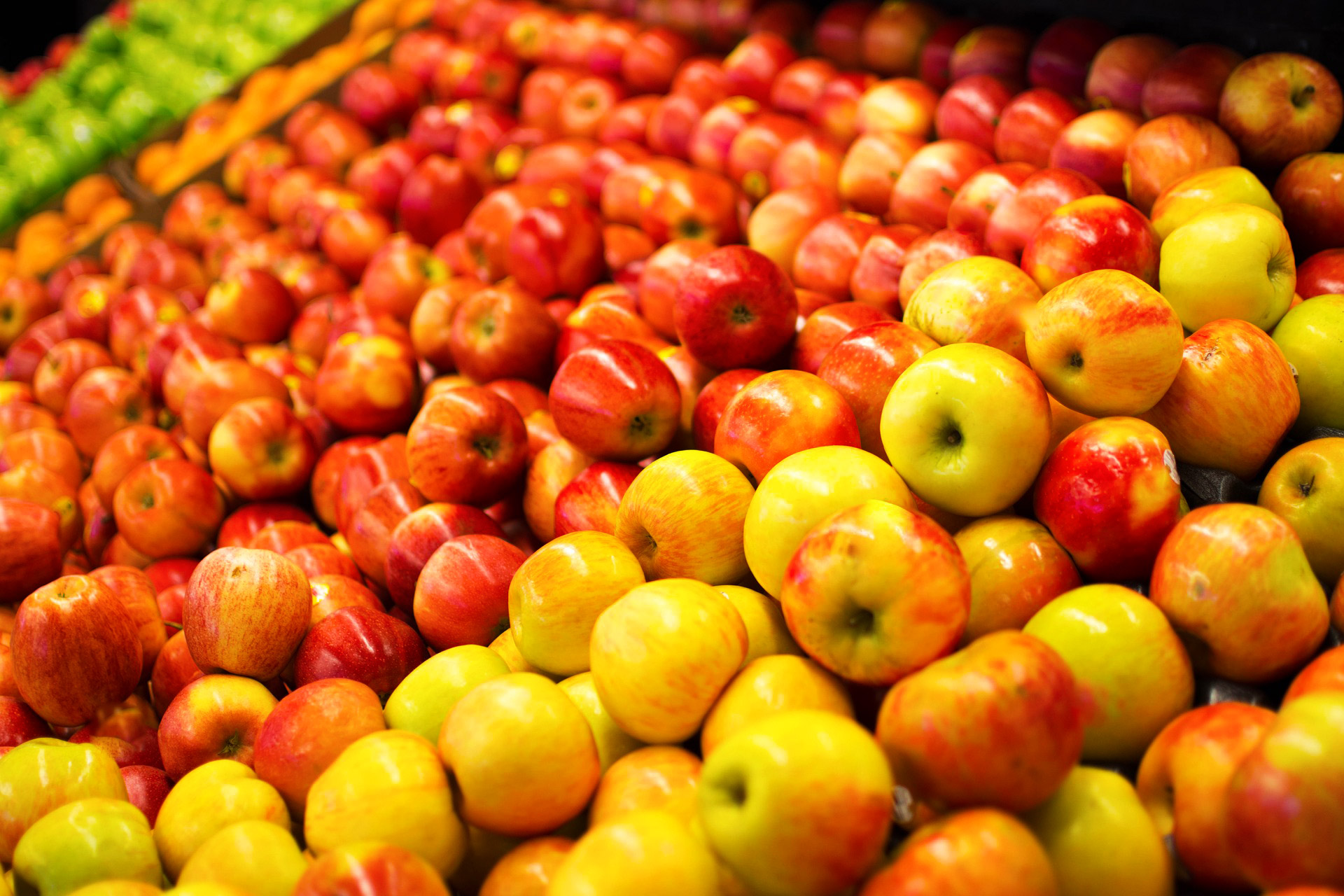 etaLight Anwendung Supermarkt Obst und Gemüse Äpfel